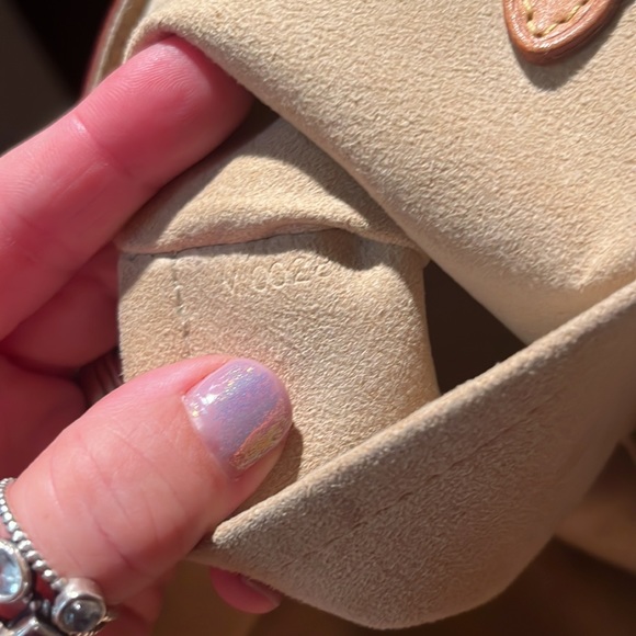 Louis Vuitton bag - Picture 14 of 16